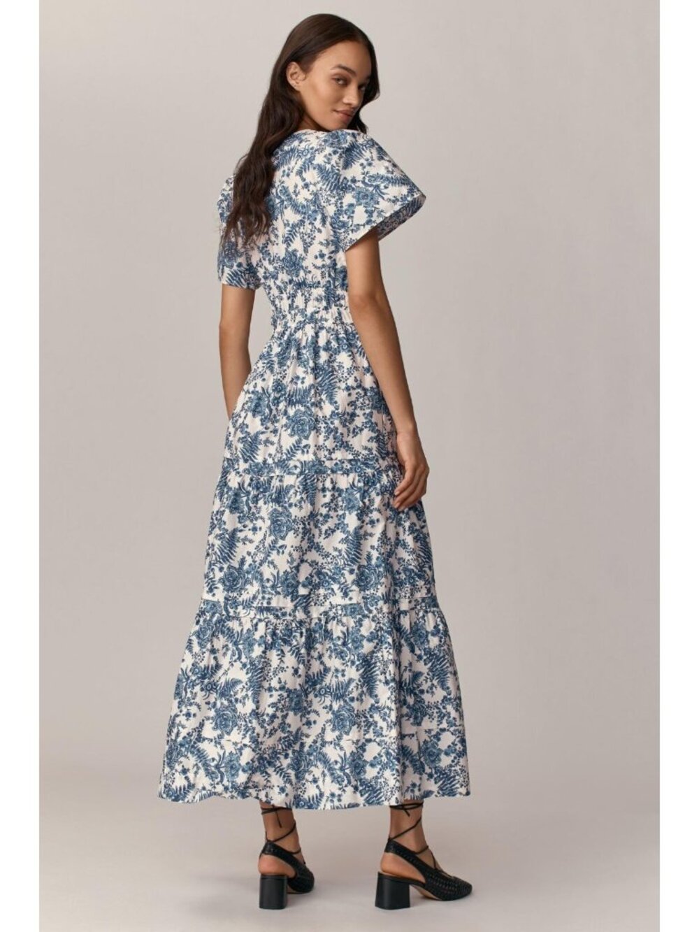 NWT Anthropologie Maeve Somerset Maxi in Ivory Blue Floral Tiered Cotton Dress M - Picture 3 of 6